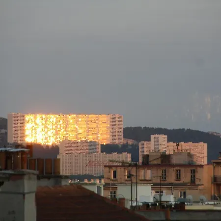 D'hote Mt Et Jm Gleizes Marseilles